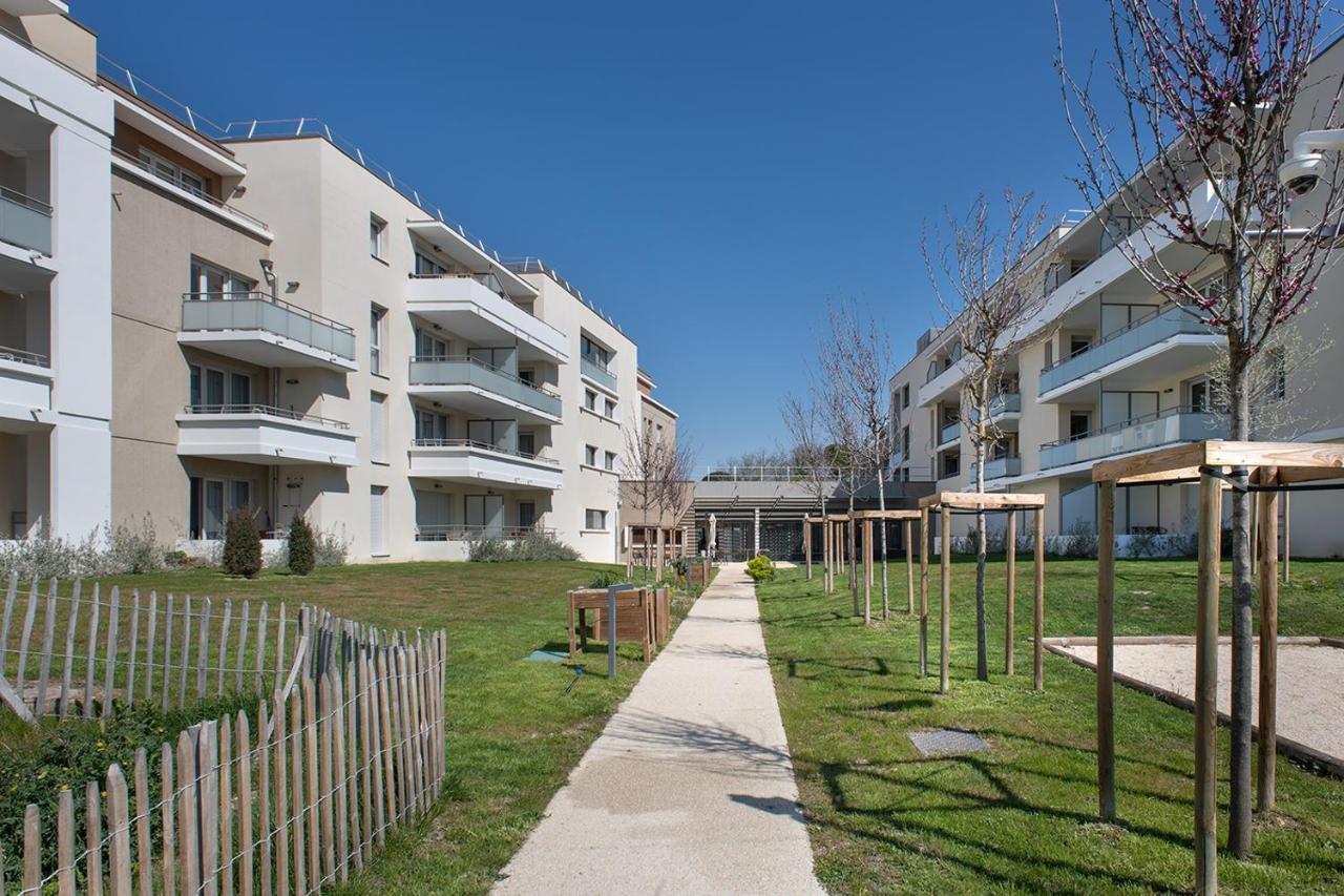 Domitys Les Tourmalines Aparthotel Carpentras Eksteriør bilde