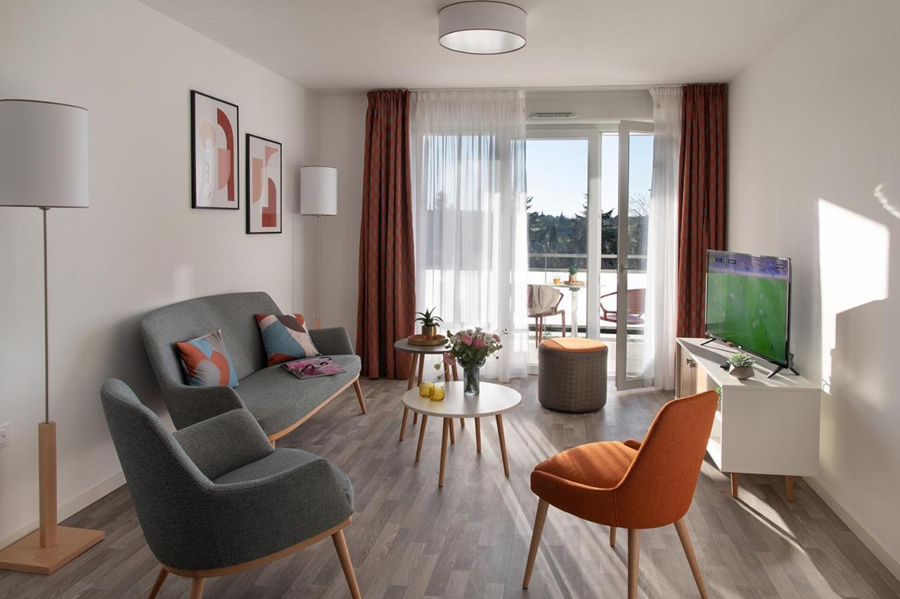 Domitys Les Tourmalines Aparthotel Carpentras Eksteriør bilde